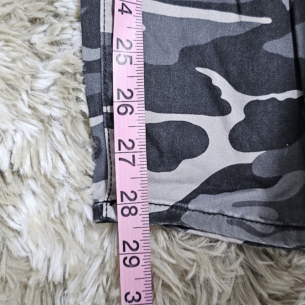 NYDJ Camo Jeans K - Picture 7 of 8